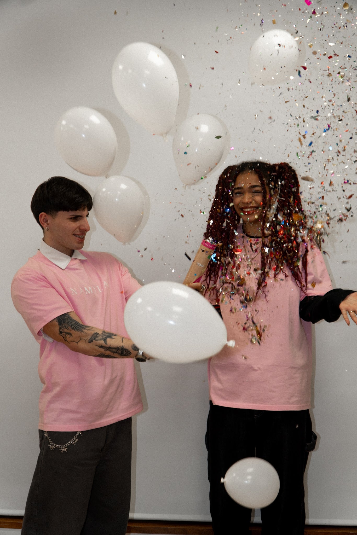 NEVER FOGERT YOUR ROOTS T-SHIRT