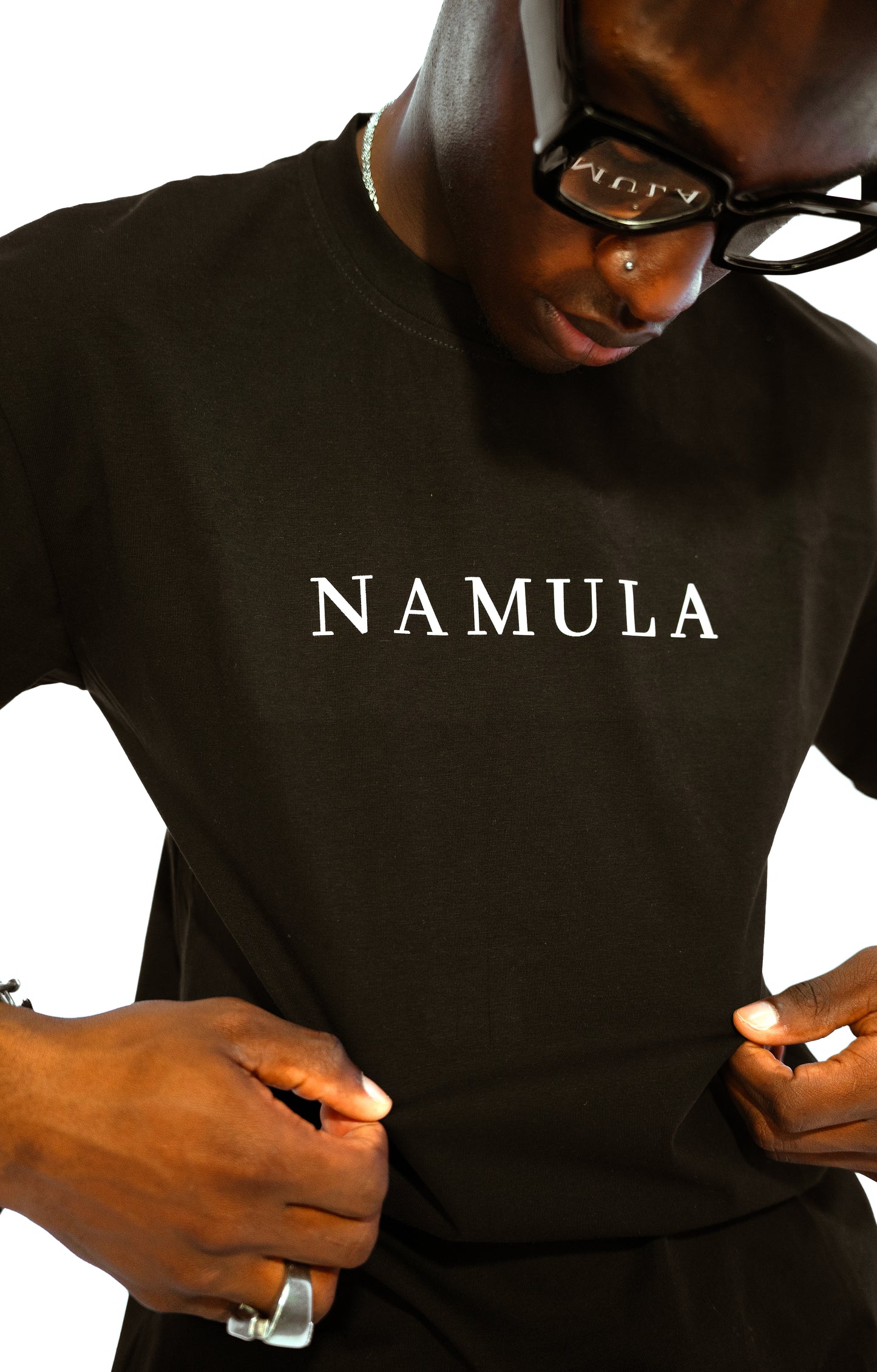 NEVER FOGERT YOUR ROOTS T-SHIRT